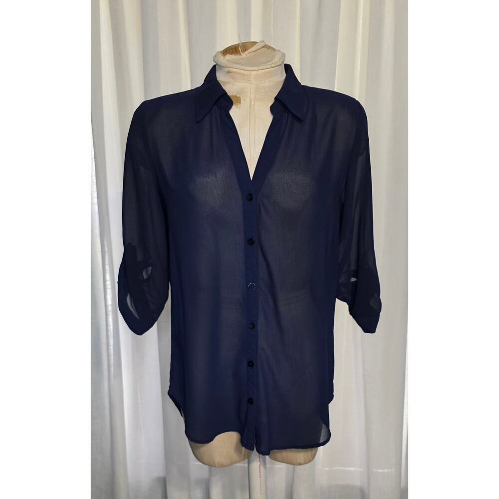 A. Byer Lattice Back Tab 3/4 tab Sleeve Sheer Top‎ Size Medium navy blue